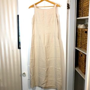Gap size 14 linen dress with button shoulders